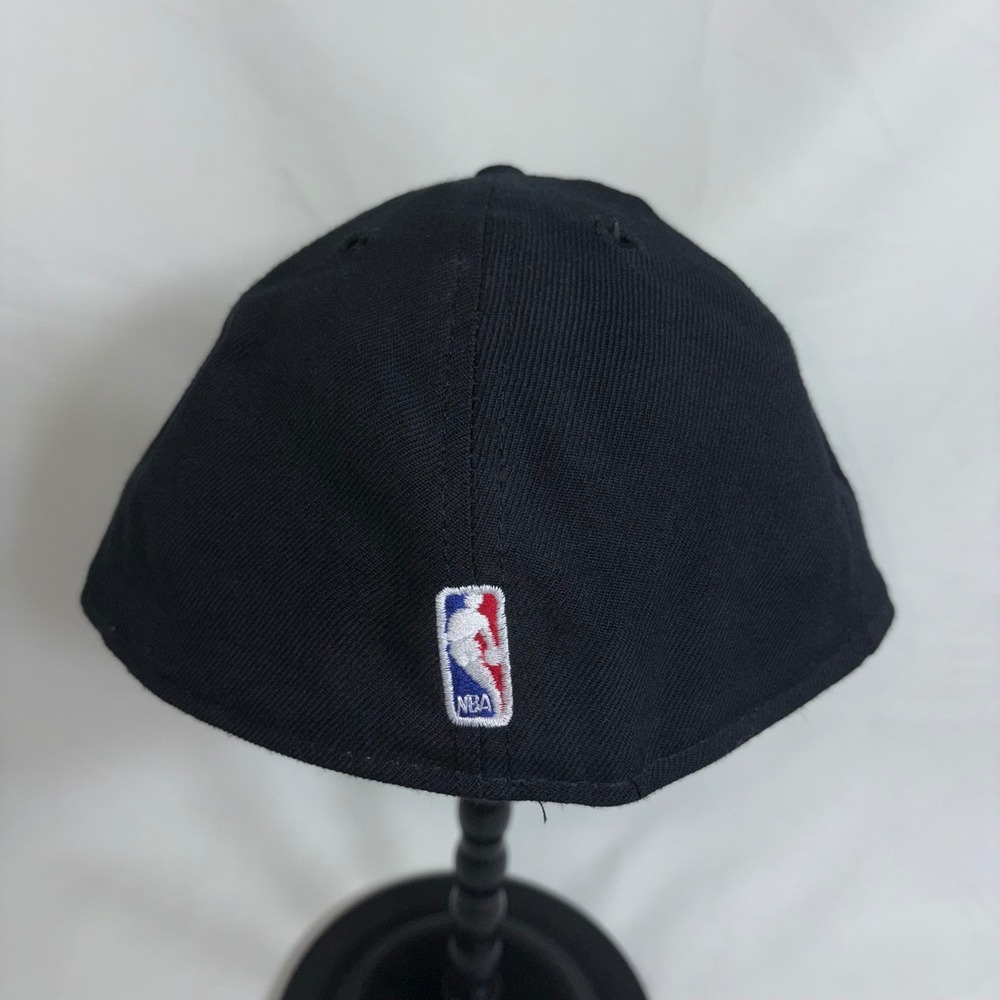 Vintage New Era Sacramento Kings NBA Fitted Hat Black Purple Silver Size 7 1/2 - Picture 5 of 16